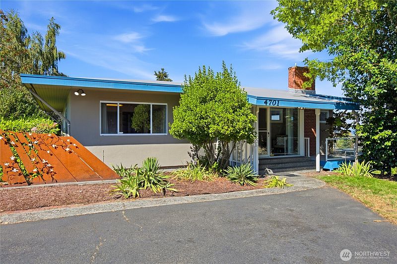3rd image of 4701 N Huson Street