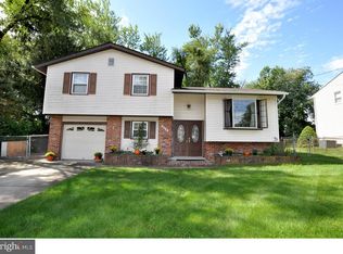 2407 Beverly Rd, Cinnaminson, NJ 08077