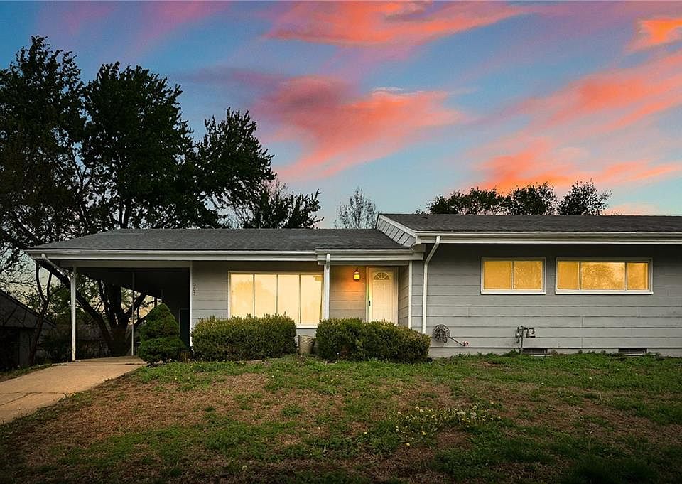 1st image of 507 Ranchero Pl