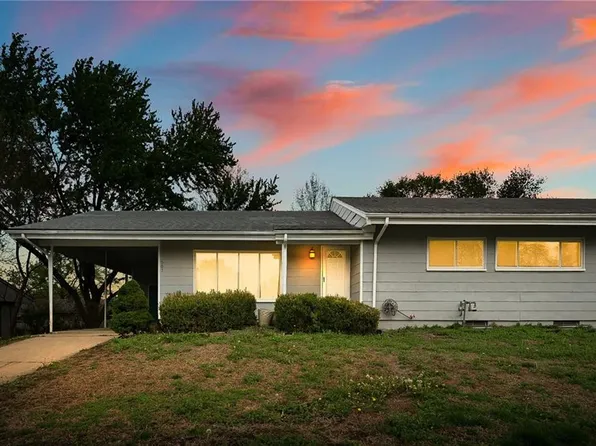 507 Ranchero Pl, Belton, MO 64012