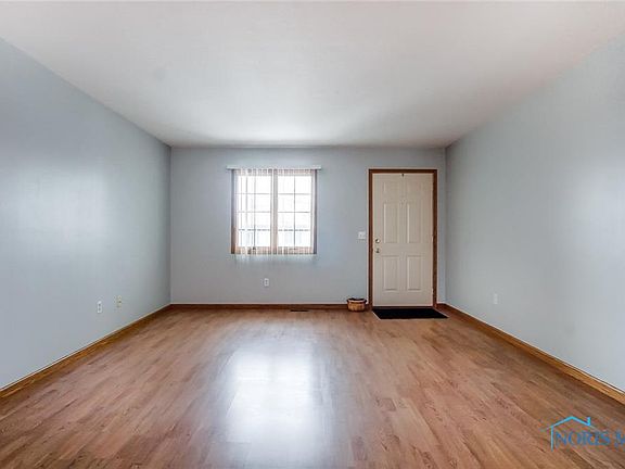3rd image of 433 W College Ave