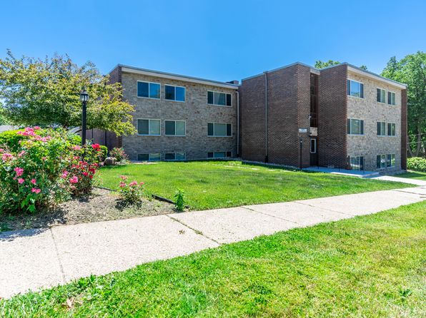 500 Indiana Ave APT 202
