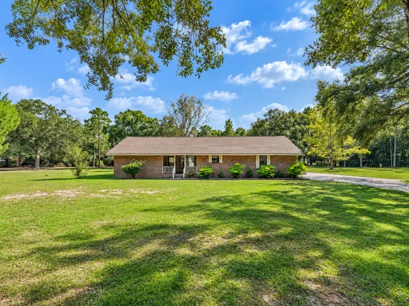 5481 Lilac Ave, Milton, FL 32570