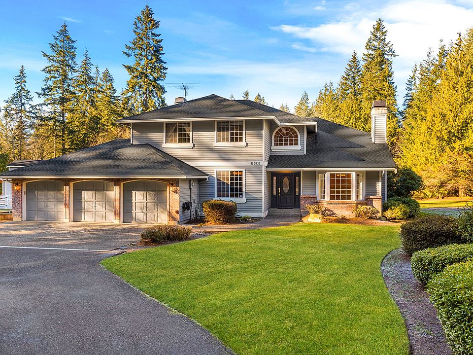 1st image of 8901 218th Ave NE