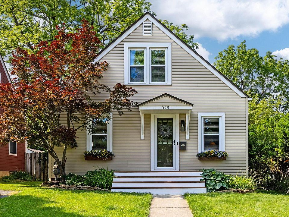 1st image of 329 Rosslyn Ave