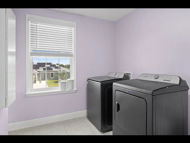 412 SW Dailey Ave — Photo 10