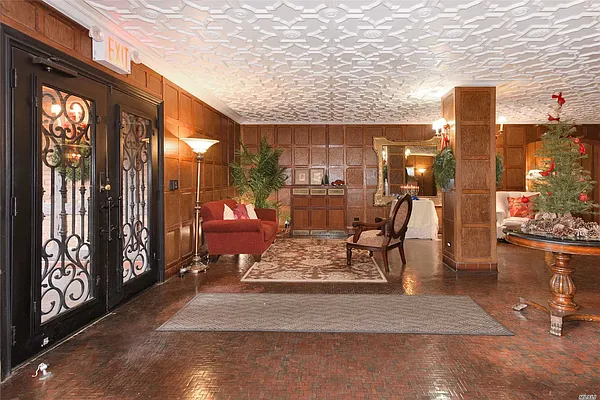 Sold by Exit Kingdom Realty | media 19