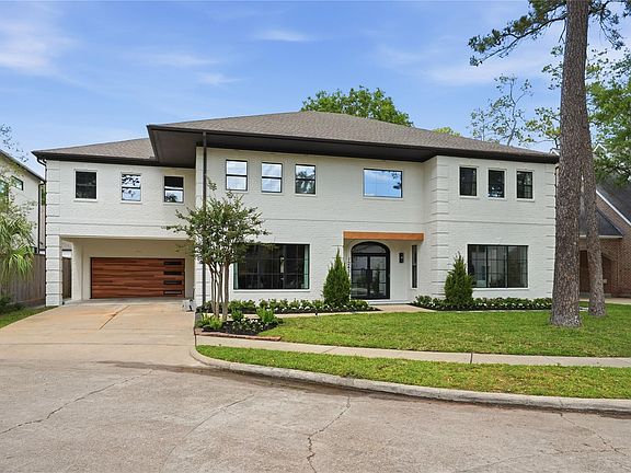 2nd image of 12434 Boheme Dr