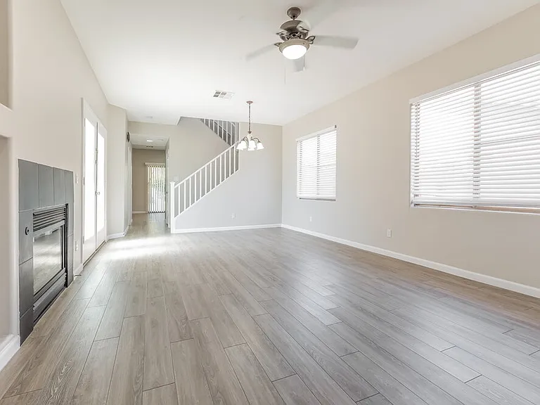 2026 S Swan Dr — Photo 5