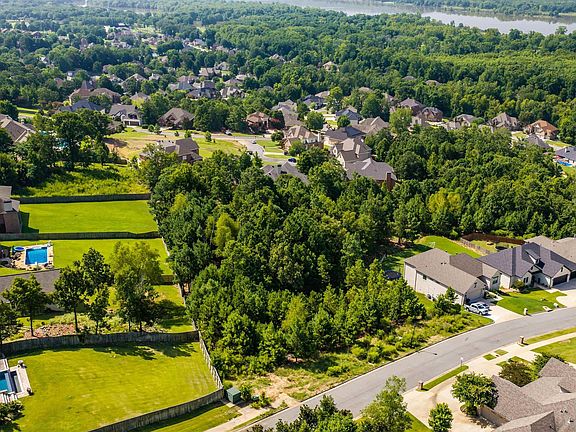 2nd image of 209-211 Maumelle Valley Dr