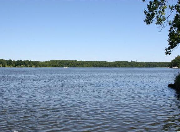 2nd image of 2226 Highway 47