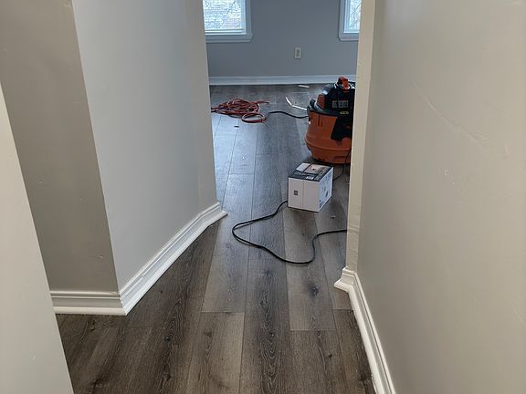 3rd image of 840 State St APT 3