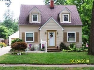 2371 18th St, Cuyahoga Falls, OH 44223