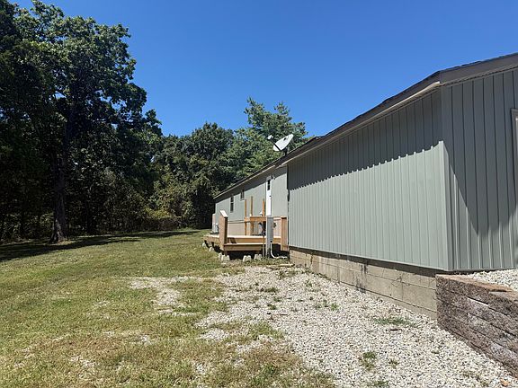 4th image of 1408 Airport Road