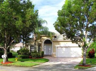 1954 NW 170th Ter, Pembroke Pines, FL 33028