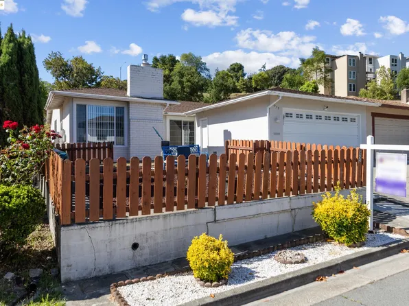 1052 Parkside Dr, El Sobrante, CA 94803