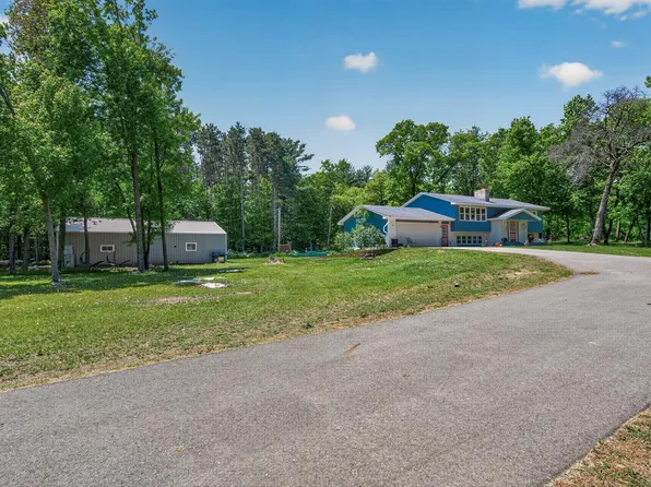 30400 Fox St NW, Cambridge, MN 55008