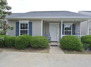 417 E Calhoun Crossing Ct, Spartanburg, SC 29307