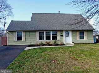 73 Harmony Rd, Levittown, PA 19056
