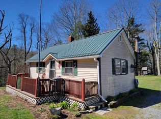 11175 Flat Ridge Rd, Troutdale, VA 24378