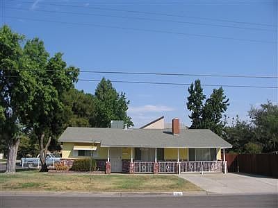 2nd image of 1203 1st St