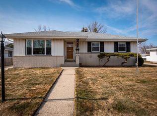 7019 W Acacia St, Milwaukee, WI 53223