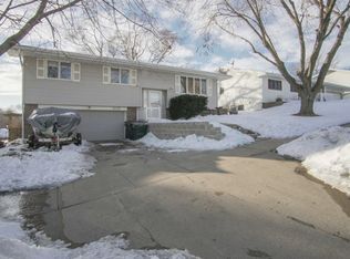 3113 S Oleander St, Sioux City, IA 51106