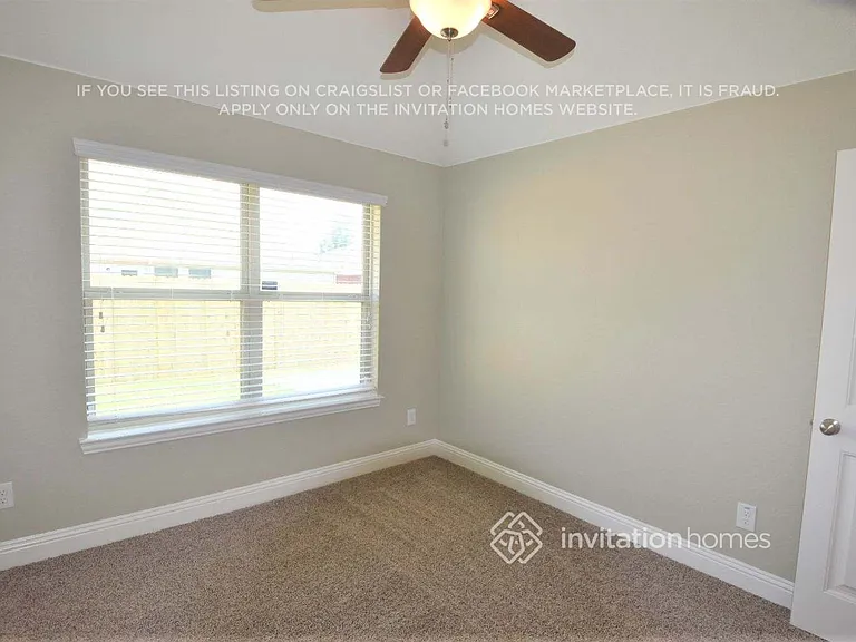 214 Range Rd — Photo 10