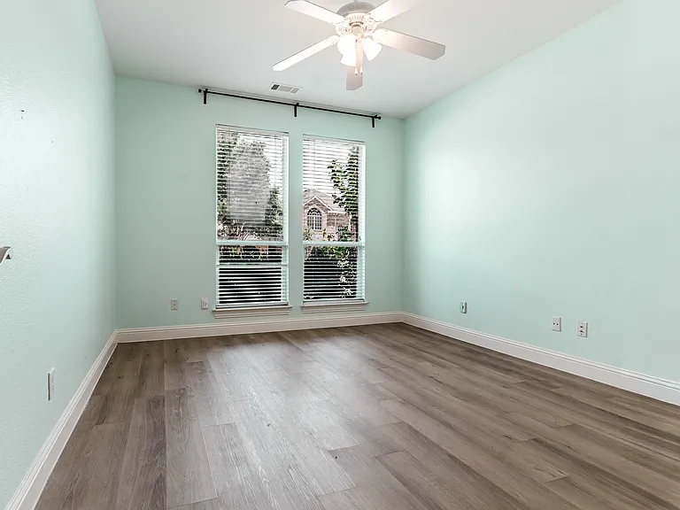 5601 Glenview Ln — Photo 20