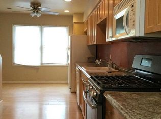 276 Old River Rd #4, Edgewater, NJ 07020