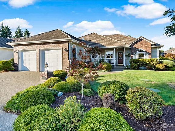 3rd image of 4106 Stonehaven Lane SE