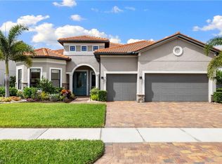 9381 Surfbird Ct, Naples, FL 34120