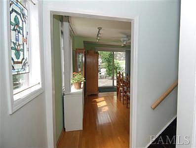 4th image of 46 Myrtle Blvd