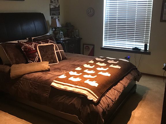 Second bedroom