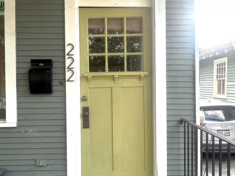 222 S Telemachus St #1 — Photo 3