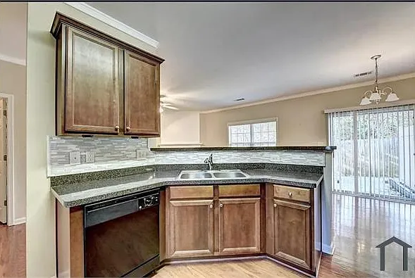 348 Creek Manor Way — Photo 11