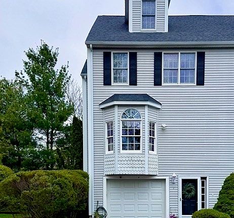 2nd image of 1 Sunnyside Dr Unit 1