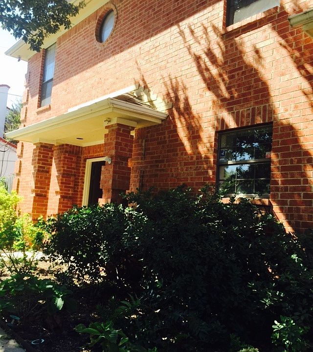 1st image of 1100 Belle Pl