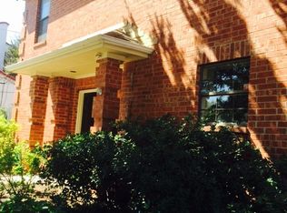 1100 Belle Pl, Fort Worth, TX 76107