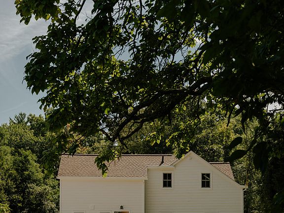 3rd image of 300 Band Camp Road