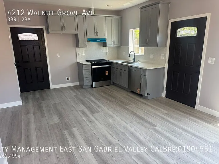 4212 Walnut Grove Ave — Photo 10