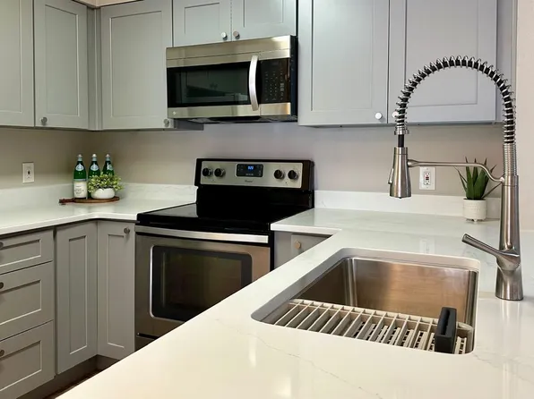 4460 S Pitkin St Unit 128, Aurora, CO 80015