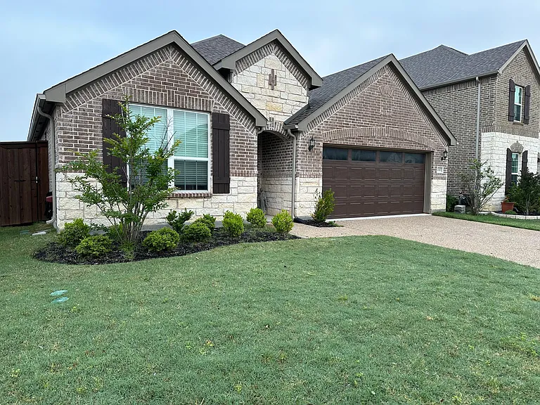 2317 Chapel Cross Ln — Photo 19