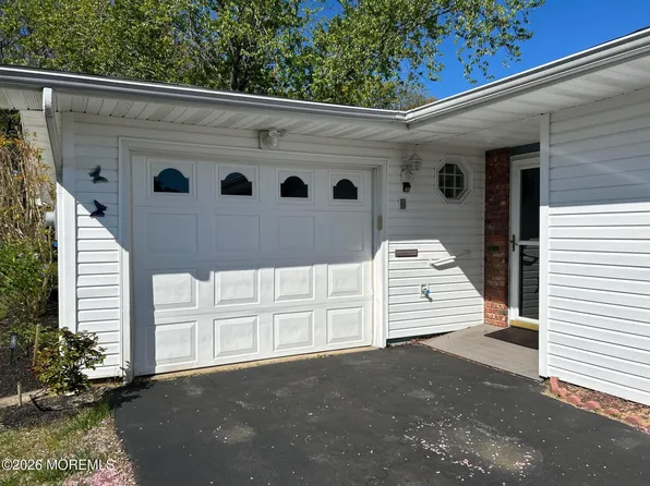 58 Central Boulevard, Brick, NJ 08724