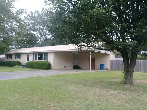 2nd image of 375 Alamo Cir
