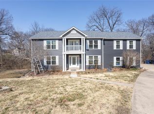 1951 Woodland Ct, Wentzville, MO 63385