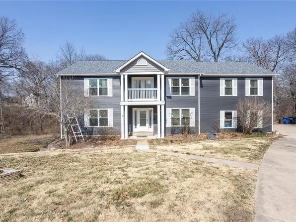 1951 Woodland Ct, Wentzville, MO 63385
