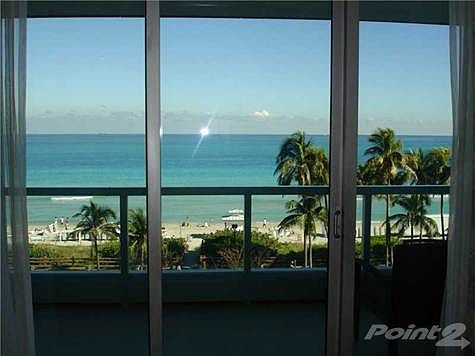 5th image of 4391 Collins Ave #1112