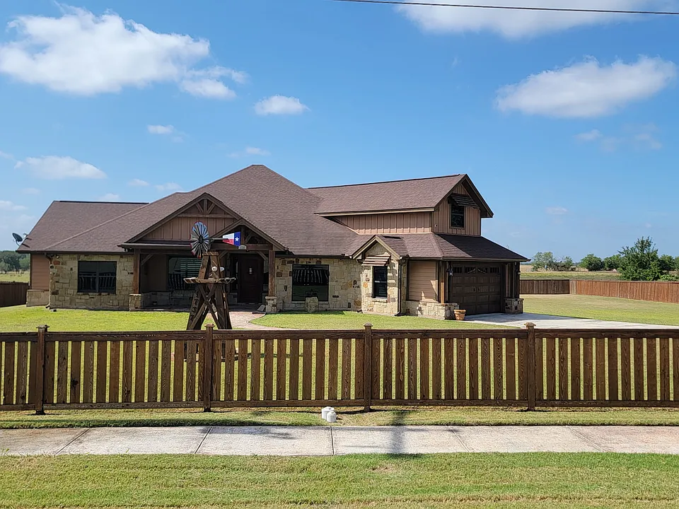 1737 Sagebiel Rd