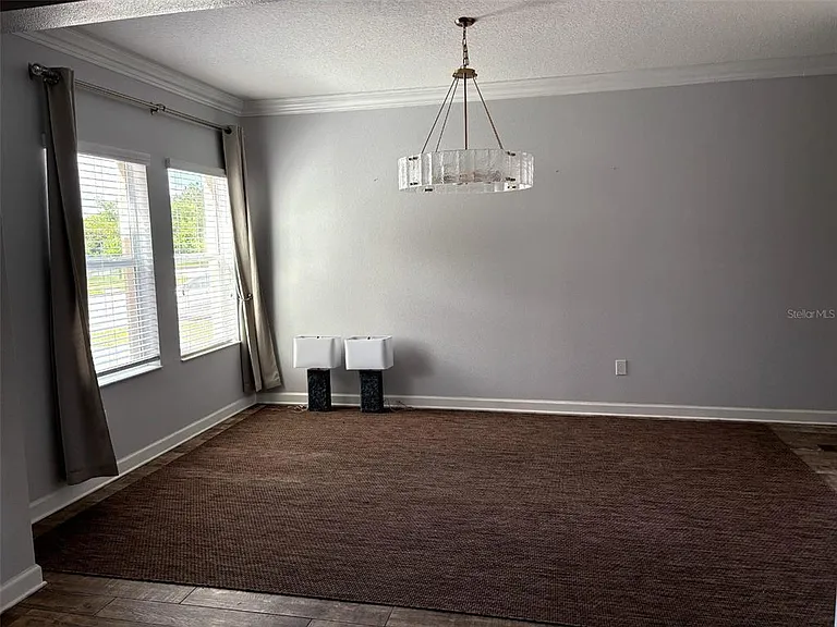10342 Lovegrass Ln — Photo 6